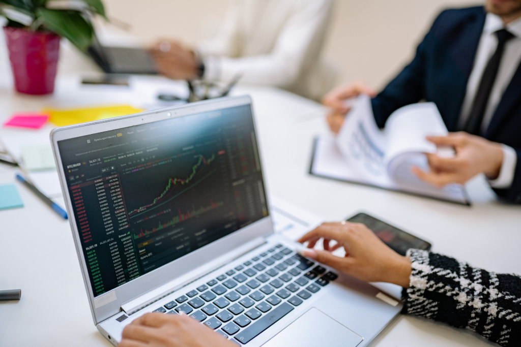 Atlas Global Ltd i Braun Invest Holding